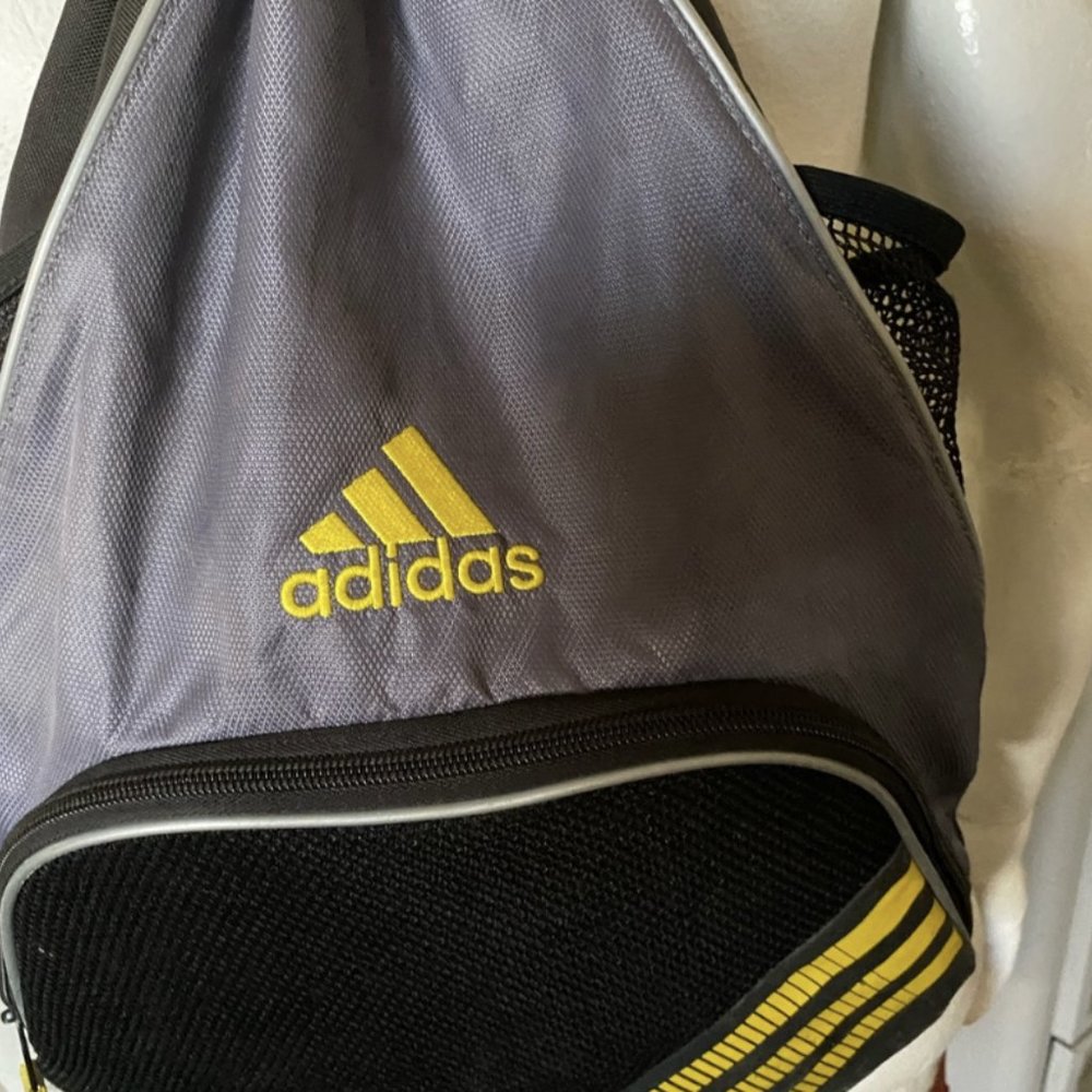 ADIDAS drawstring backpack - Picture 3 of 4